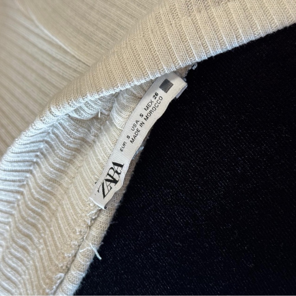 Light Cream Colored Ribbed Drawstring Lounge Pants - Picture 3 of 3